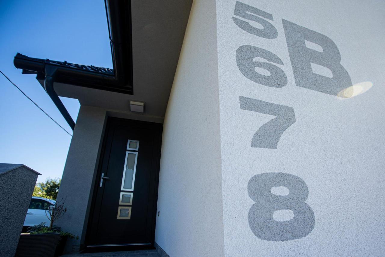 Gostilna Pugelj Novo Mesto Exterior foto
